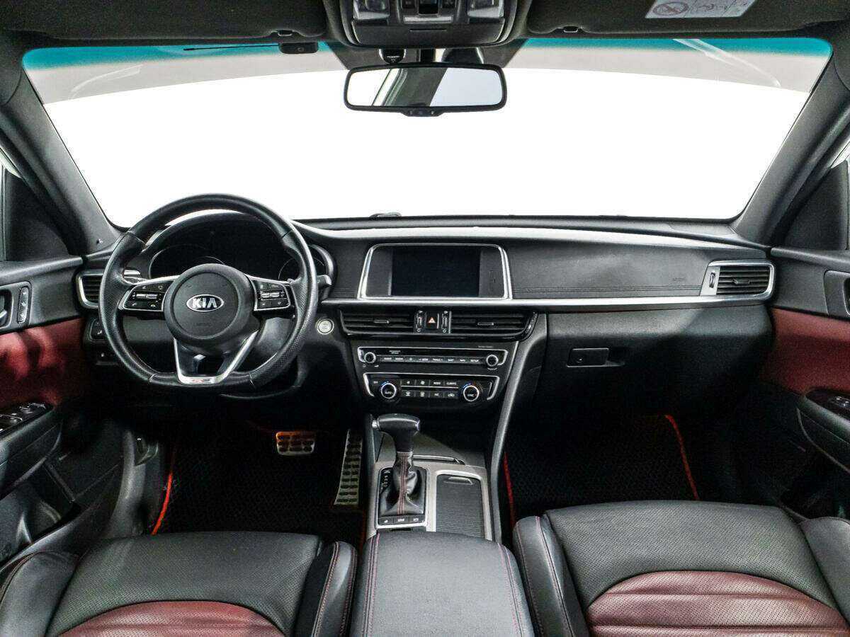 Kia Optima 2018 года с пробегом. Фото: #12