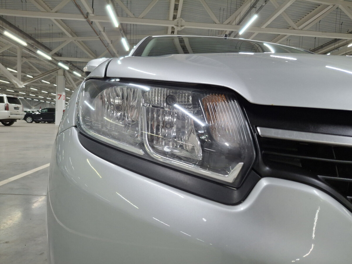 Renault Logan 2015 года с пробегом. Фото: #15