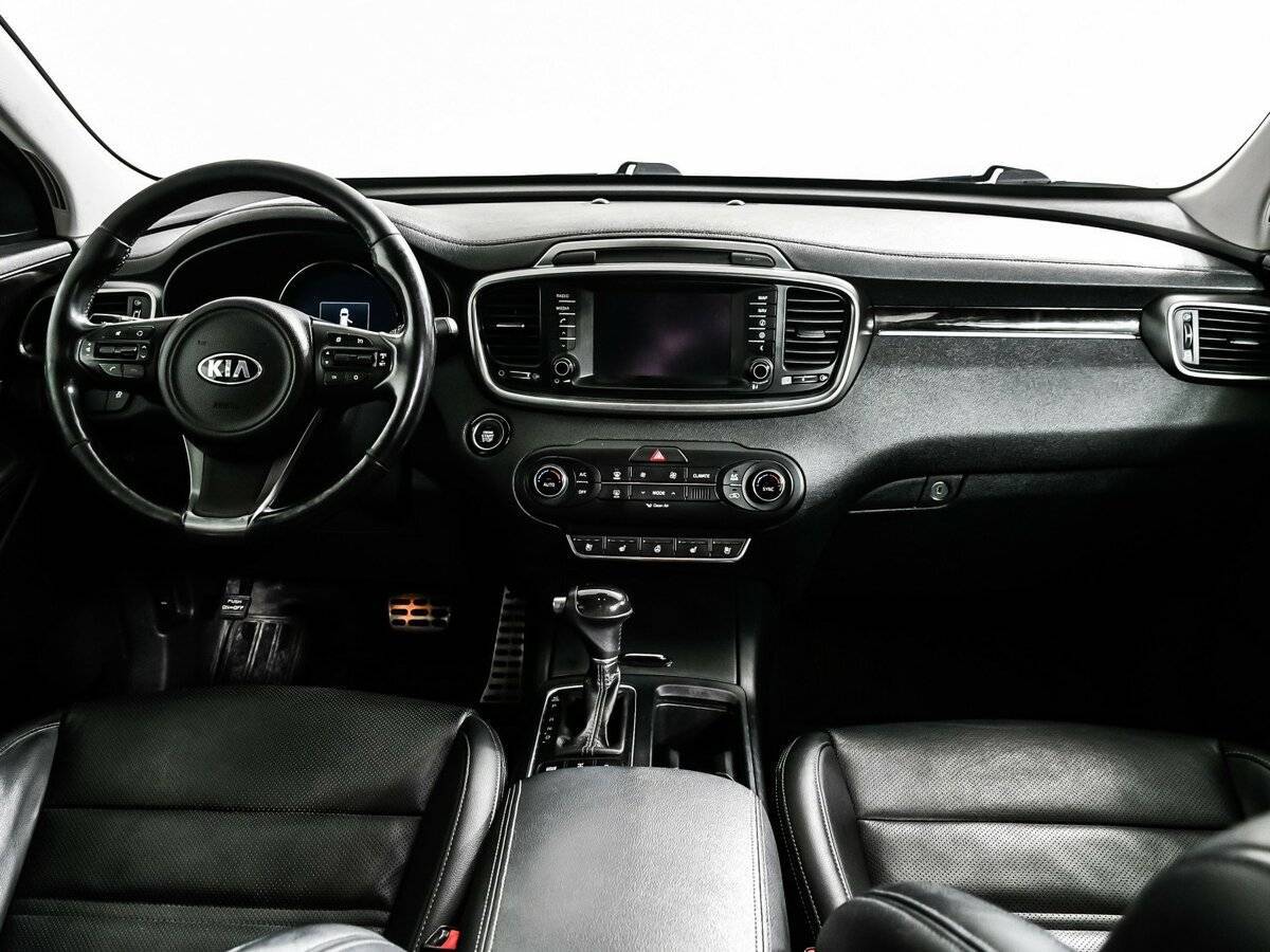 Kia Sorento 2017 года с пробегом. Фото: #10