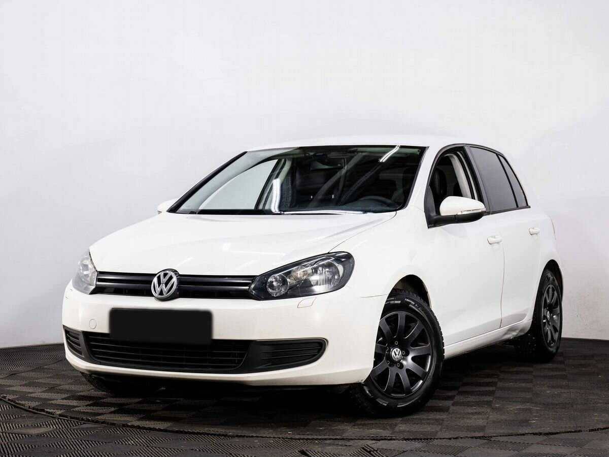 Volkswagen Golf 2012 года с пробегом. Посмотреть фото