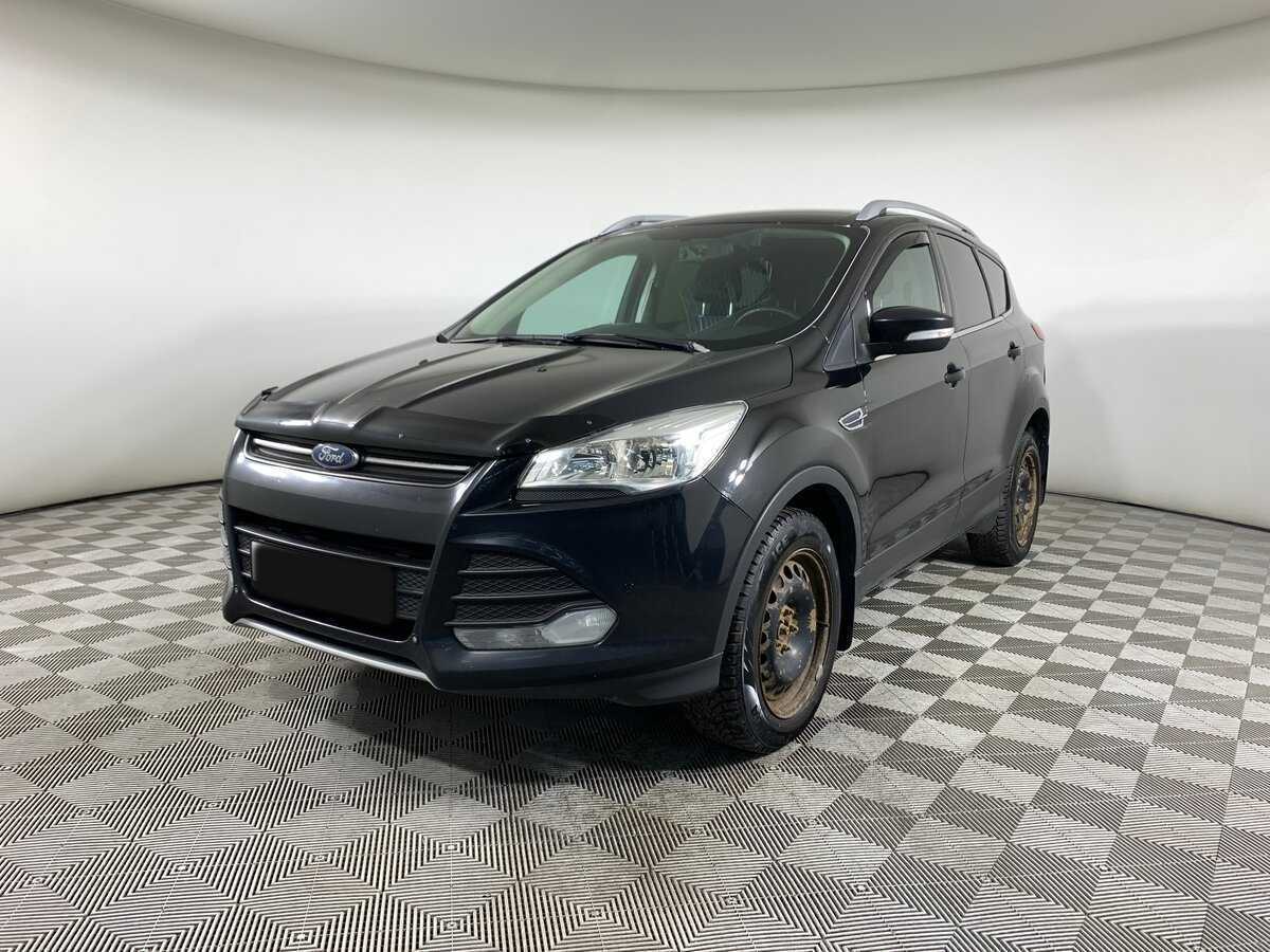 Ford Kuga 2015 года с пробегом. Фото: #0