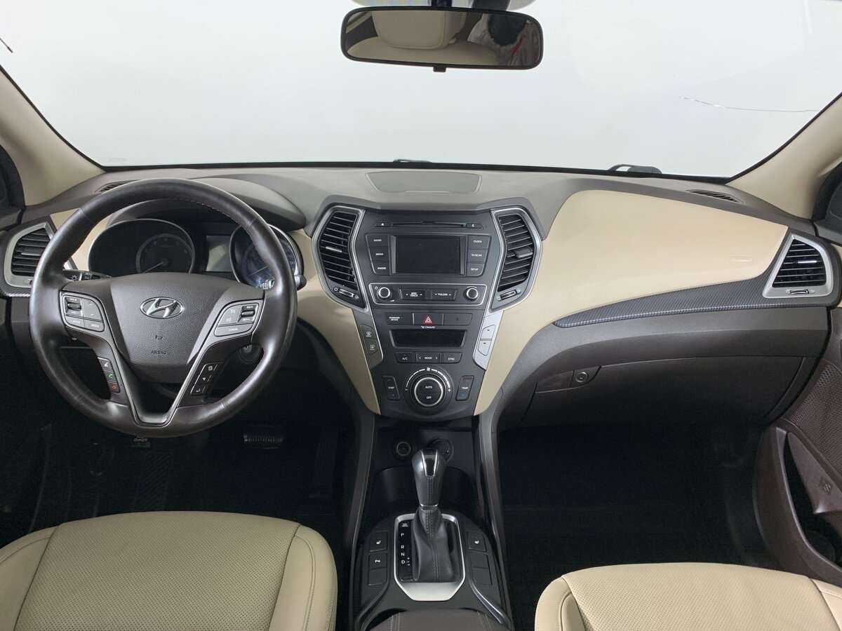 Hyundai Santa Fe 2017 года с пробегом. Фото: #9