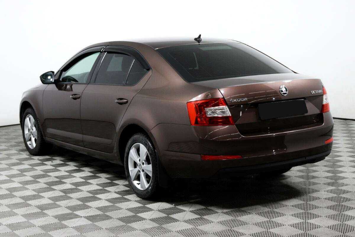 Skoda Octavia 2015 года с пробегом. Фото: #6