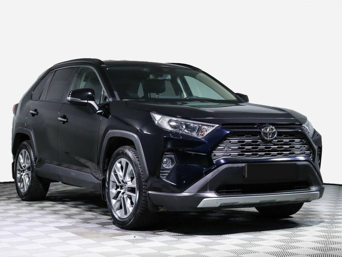 Toyota RAV4 2020 года с пробегом. Фото: #2