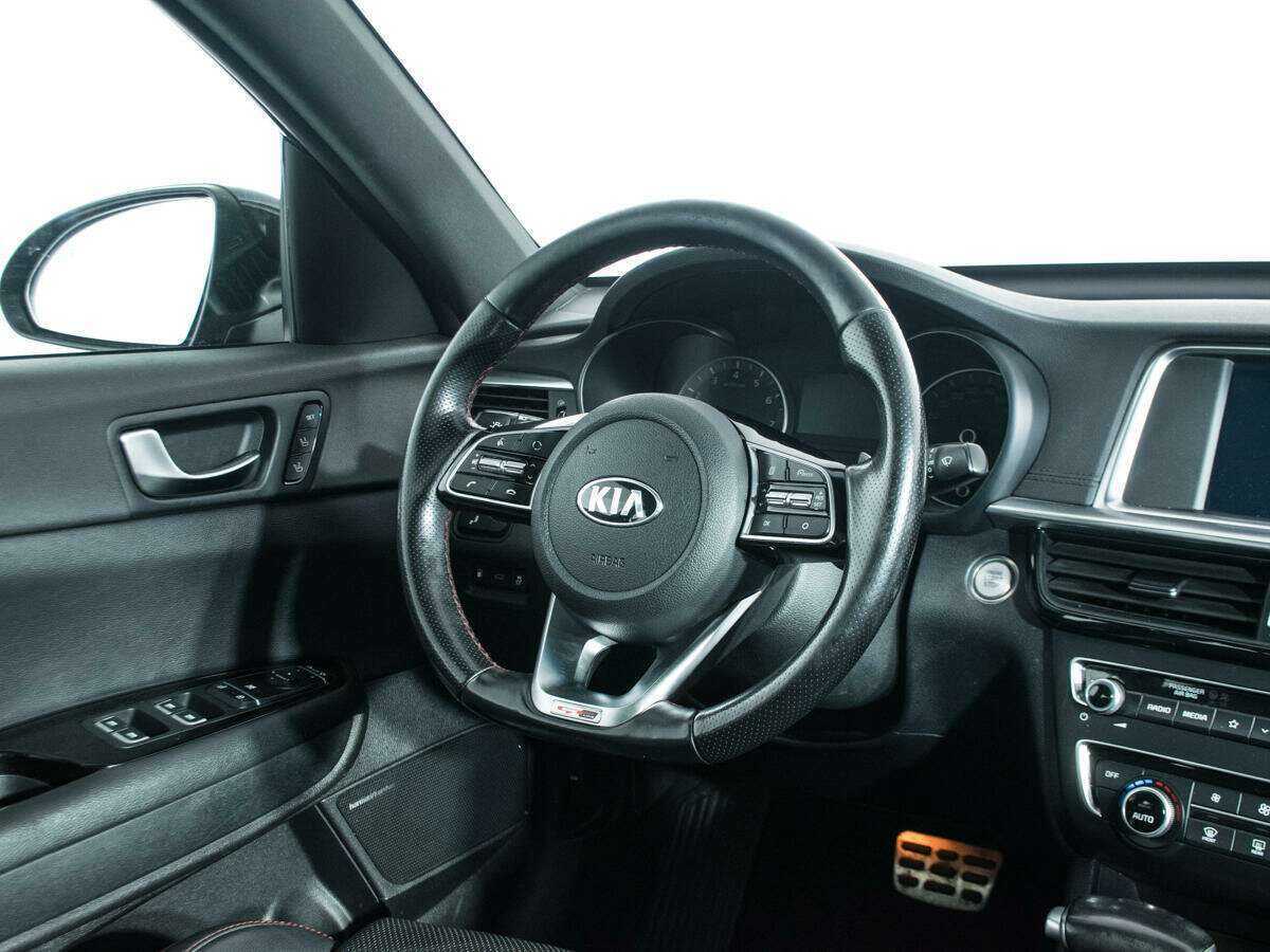 Kia Optima 2018 года с пробегом. Фото: #11