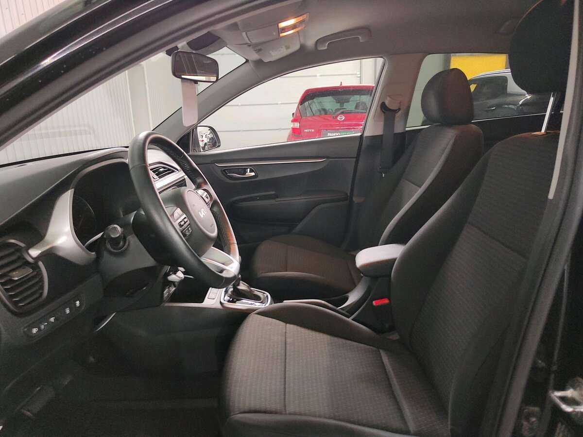 Kia Rio 2021 года с пробегом. Фото: #10