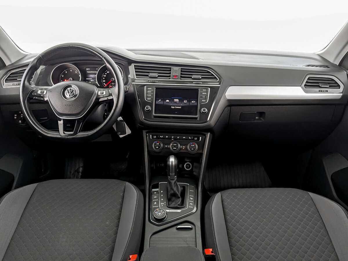 Volkswagen Tiguan 2017 года с пробегом. Фото: #11