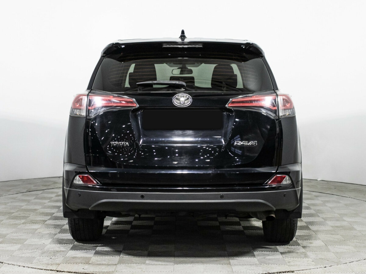 Toyota RAV4 2017 года с пробегом. Фото: #5