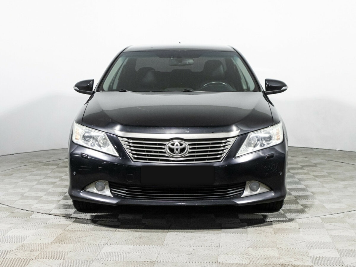 Toyota Camry 2014 года с пробегом. Фото: #1
