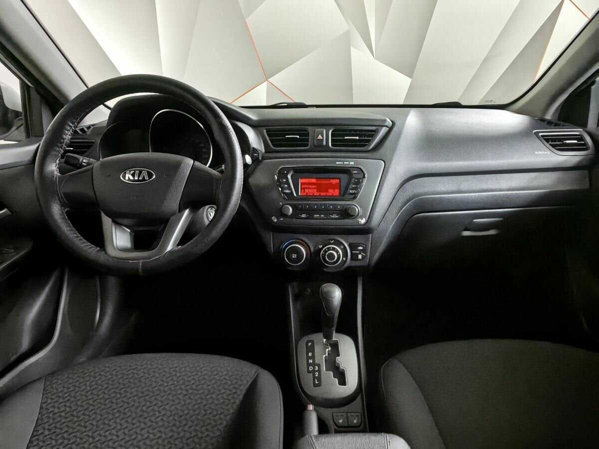 Kia Rio 2013 года с пробегом. Фото: #9