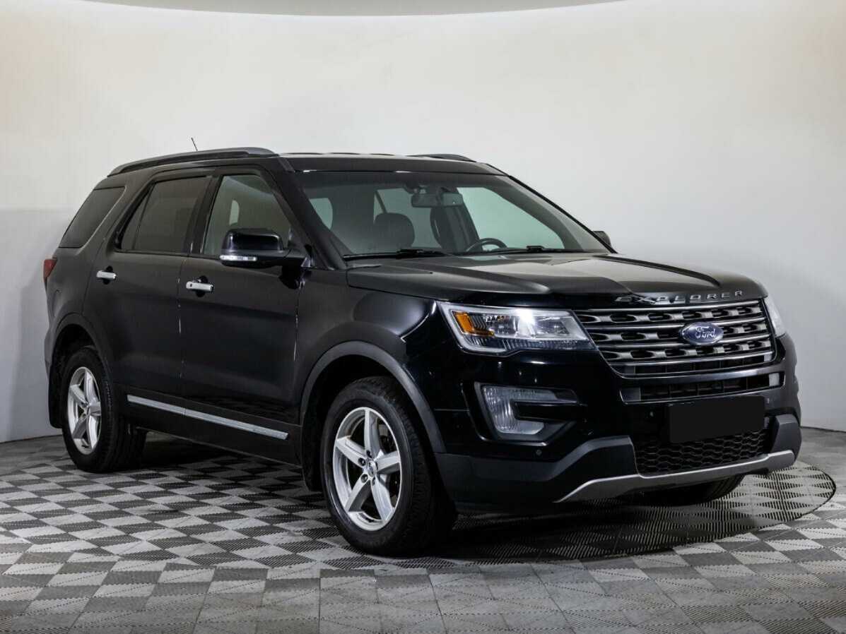 Ford Explorer 2016 года с пробегом. Фото: #2