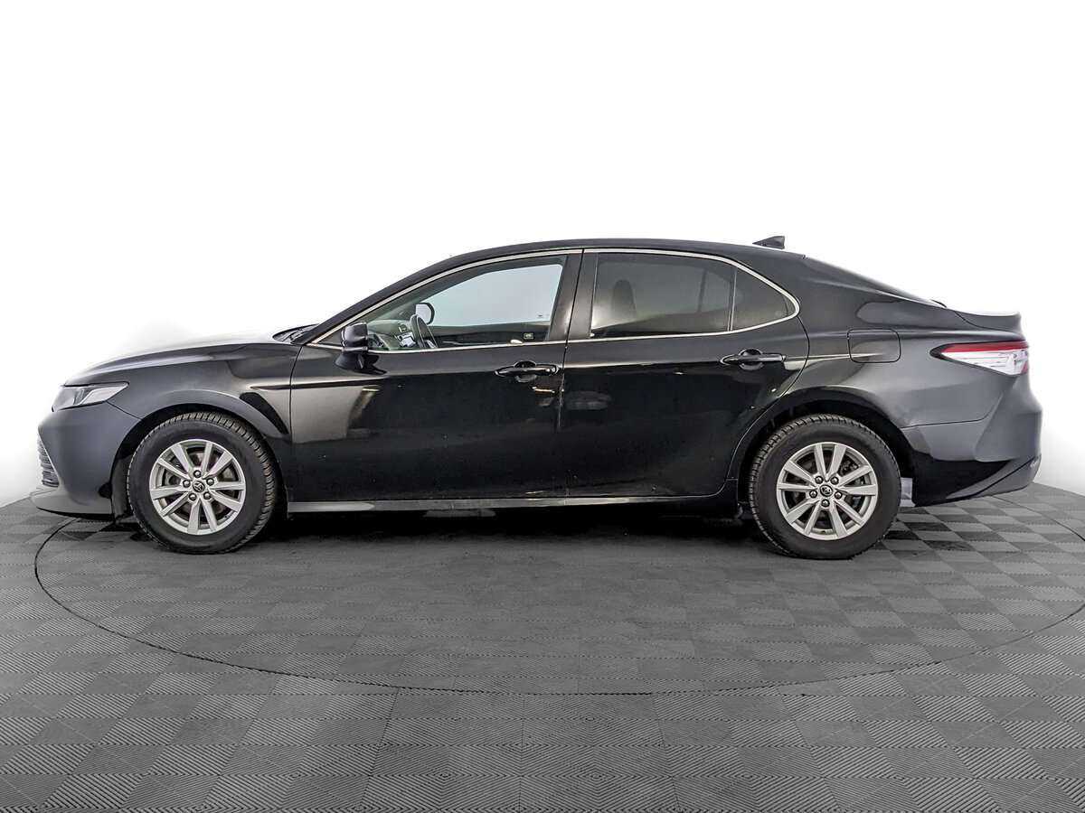 Toyota Camry 2019 года с пробегом. Фото: #7