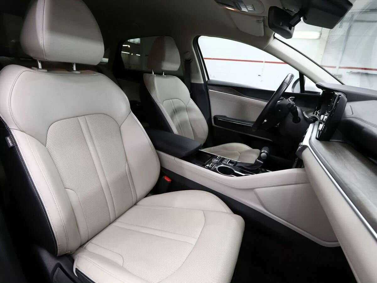 Kia K5 2021 года с пробегом. Фото: #10