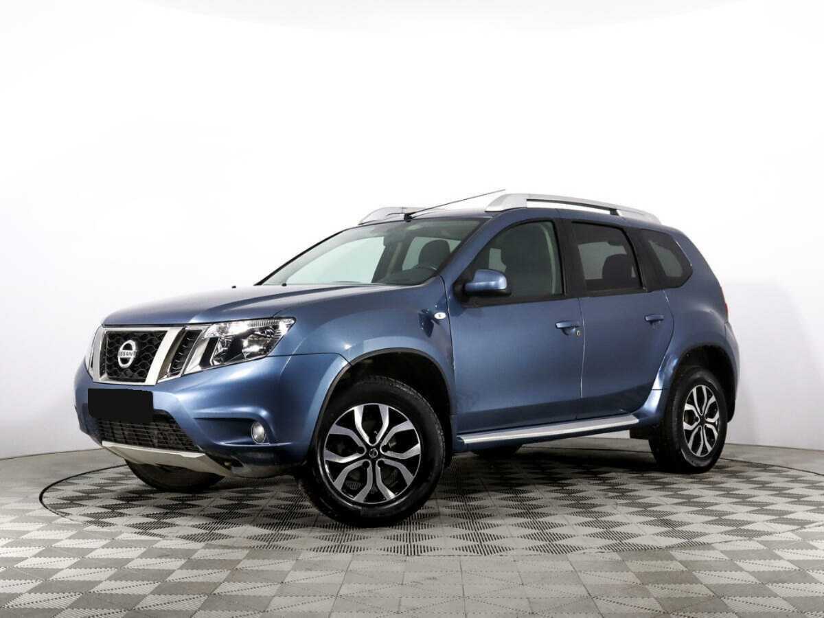 Nissan Terrano 2017 года с пробегом. Посмотреть фото