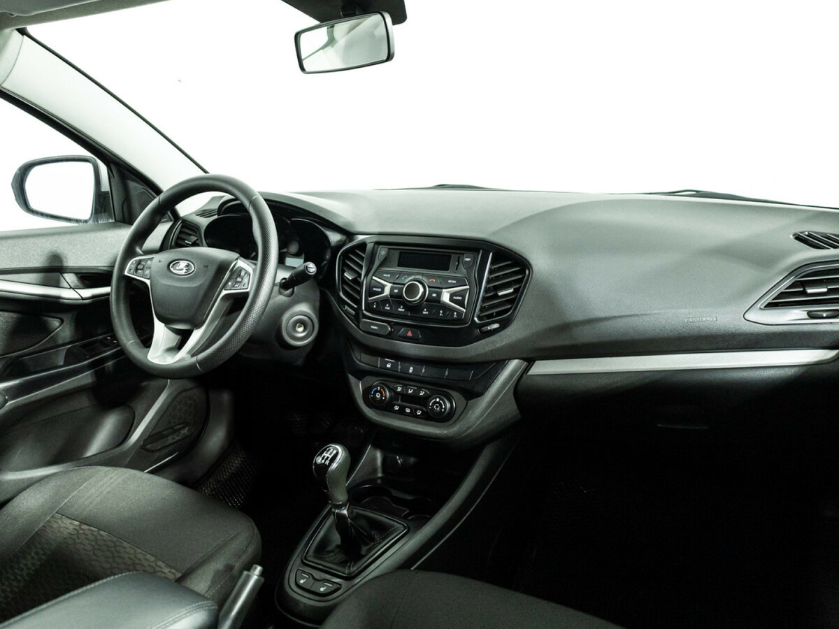 Lada (ВАЗ) Vesta 2019 года с пробегом. Фото: #8