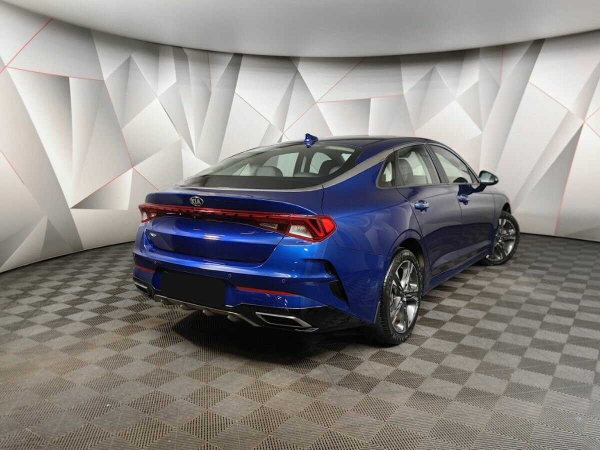 Kia K5 2021 года с пробегом. Фото: #1