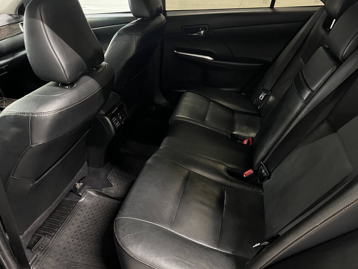 Toyota Camry 2015 года с пробегом. Фото: #11