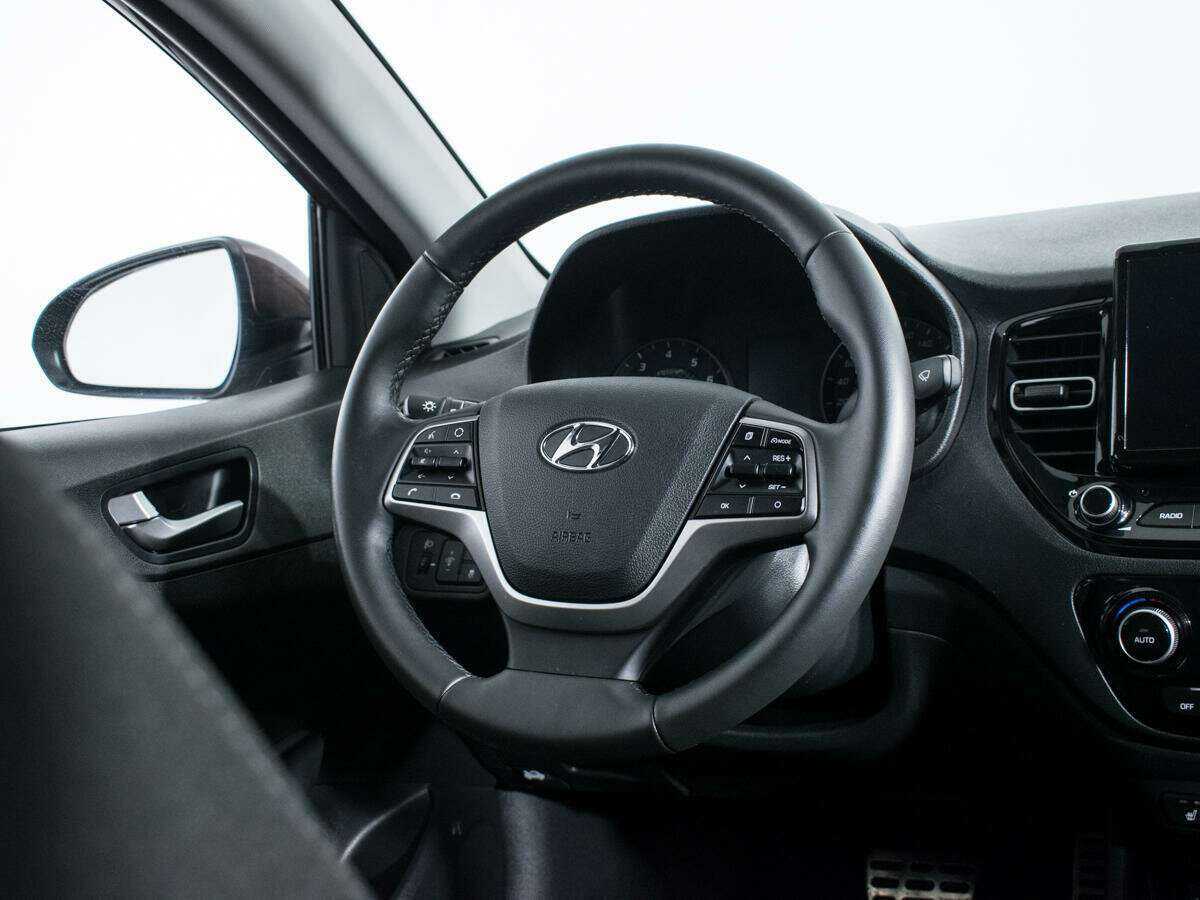 Hyundai Solaris 2021 года с пробегом. Фото: #13