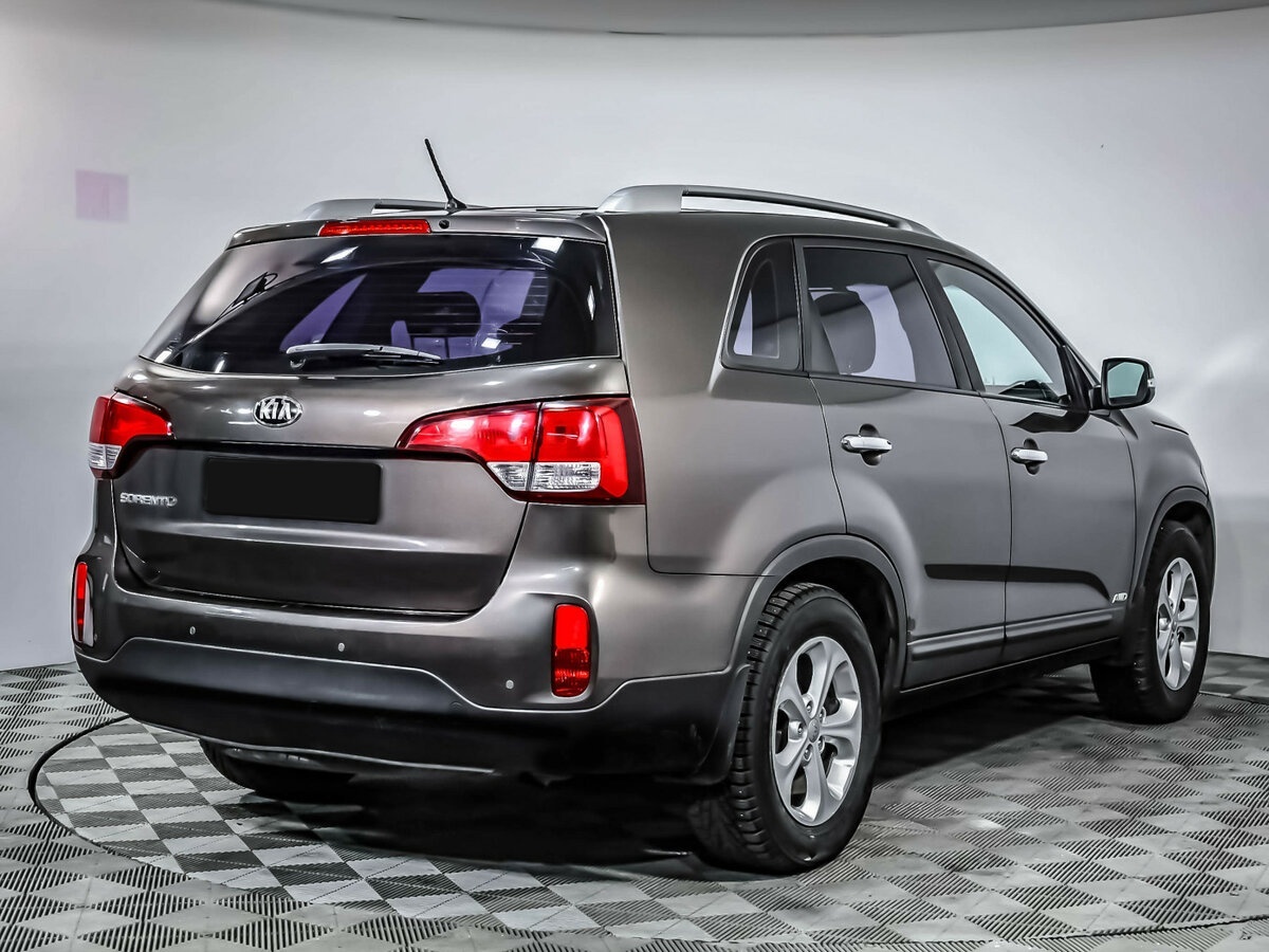 Kia Sorento 2013 года с пробегом. Фото: #4