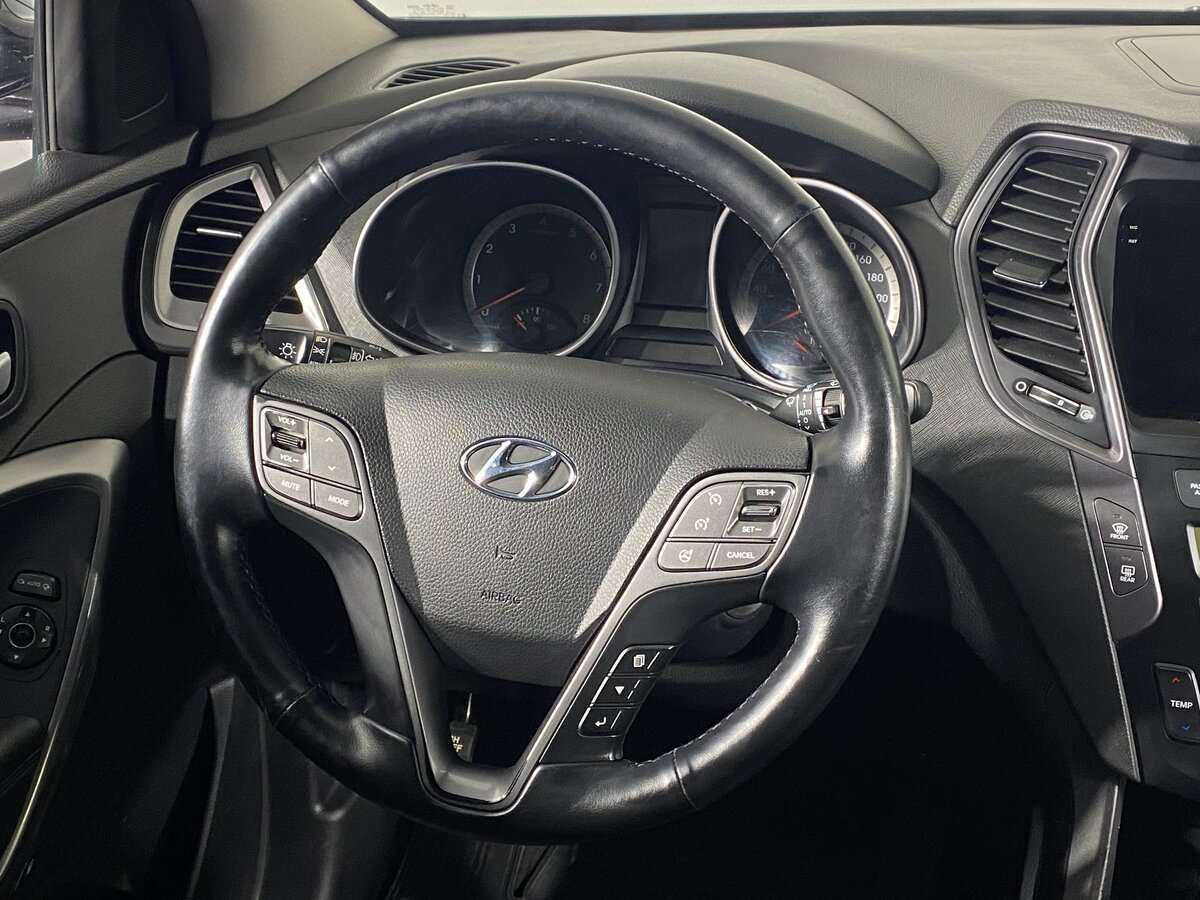 Hyundai Santa Fe 2015 года с пробегом. Фото: #9