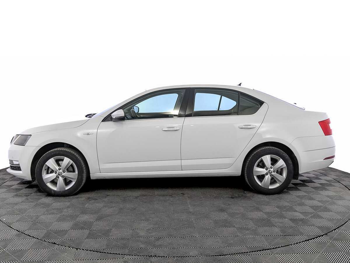 Skoda Octavia 2020 года с пробегом. Фото: #7