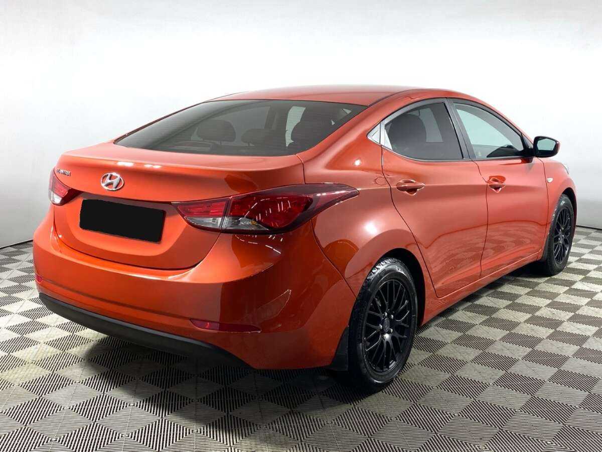 Hyundai Elantra 2015 года с пробегом. Фото: #3