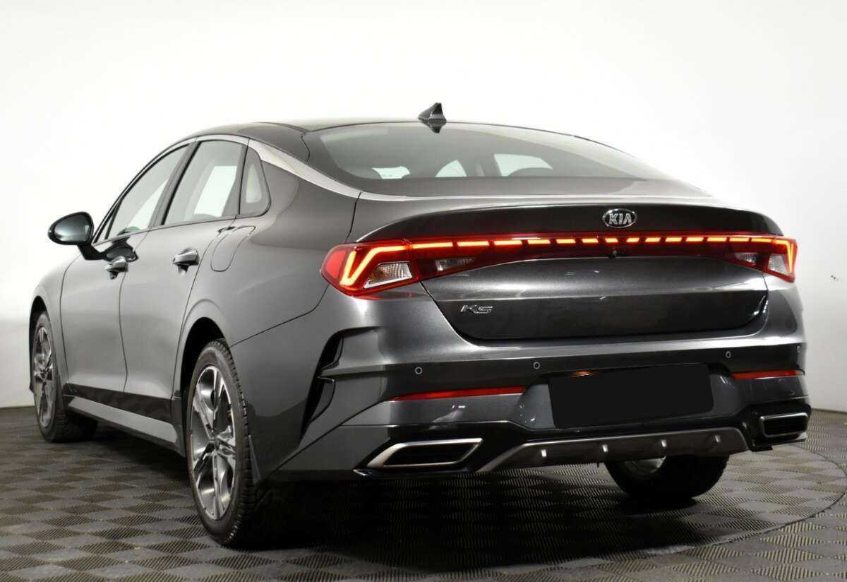 Kia K5 2021 года с пробегом. Фото: #5