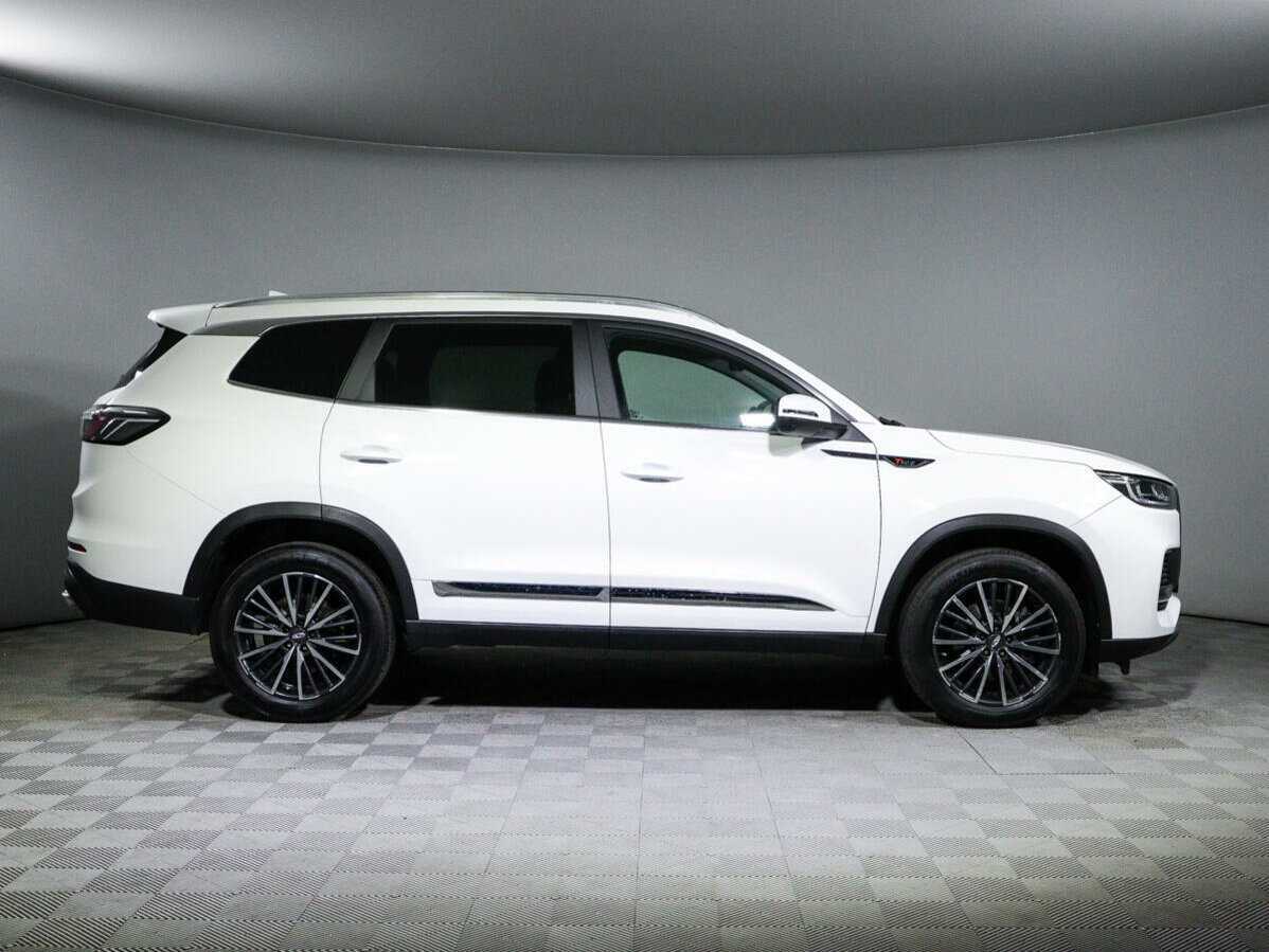 Chery Tiggo 8 Pro Max 2022 года с пробегом. Фото: #3