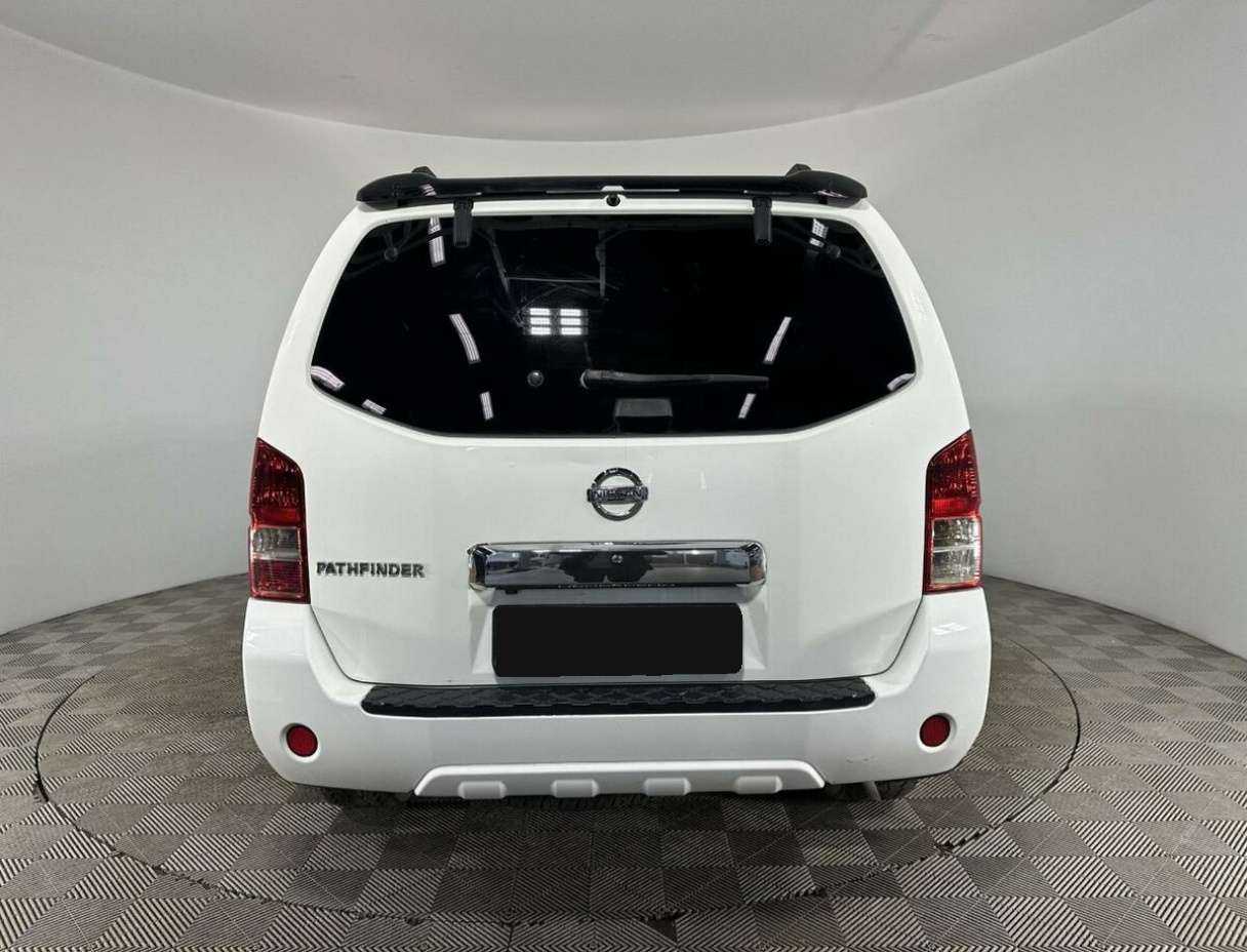 Nissan Pathfinder 2012 года с пробегом. Фото: #2