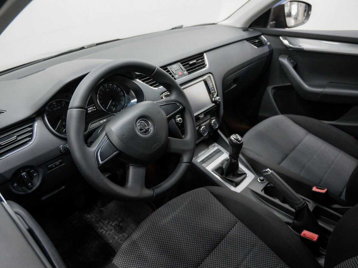 Skoda Octavia 2013 года с пробегом. Фото: #12