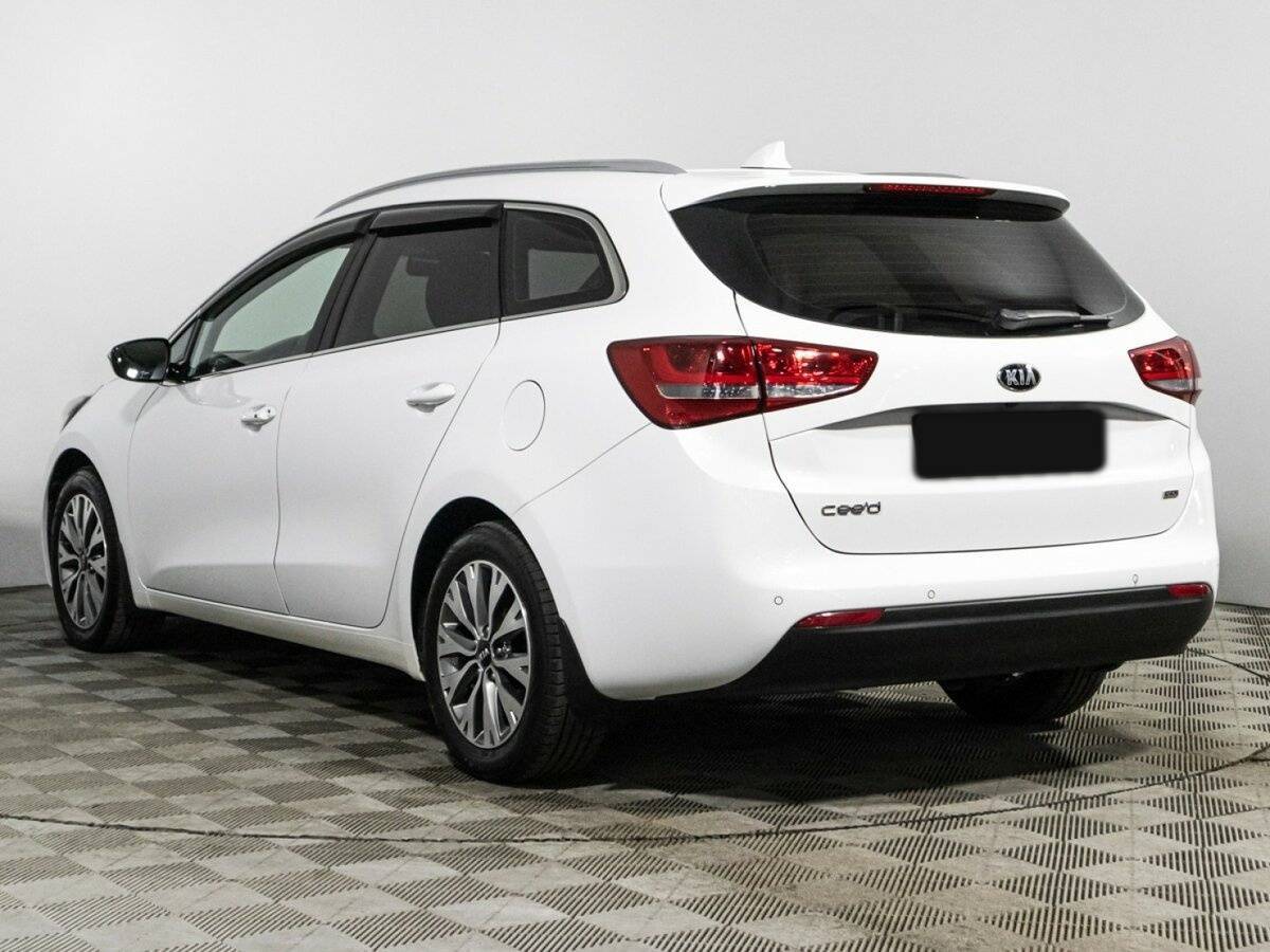 Kia Ceed 2018 года с пробегом. Фото: #6