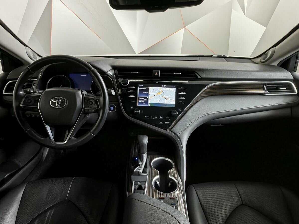 Toyota Camry 2020 года с пробегом. Фото: #9