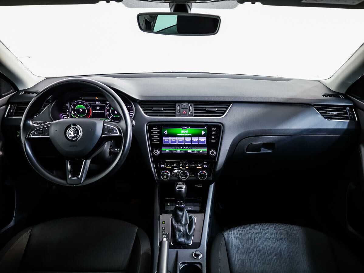 Skoda Octavia 2018 года с пробегом. Фото: #8