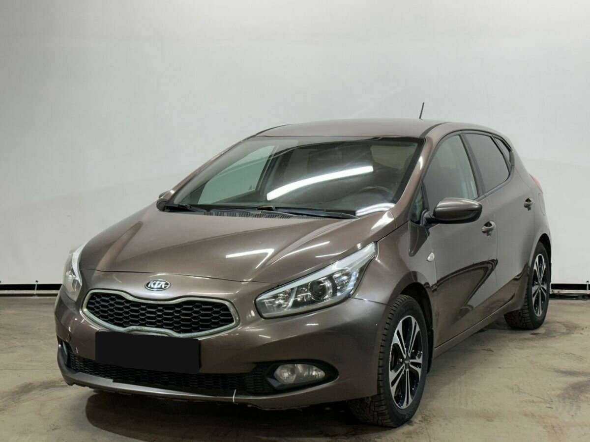 Kia Ceed 2013 года с пробегом. Фото: #0