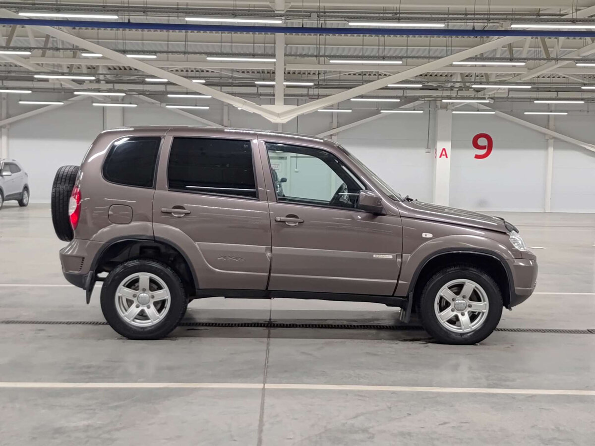 Chevrolet Niva 2016 года с пробегом. Фото: #3