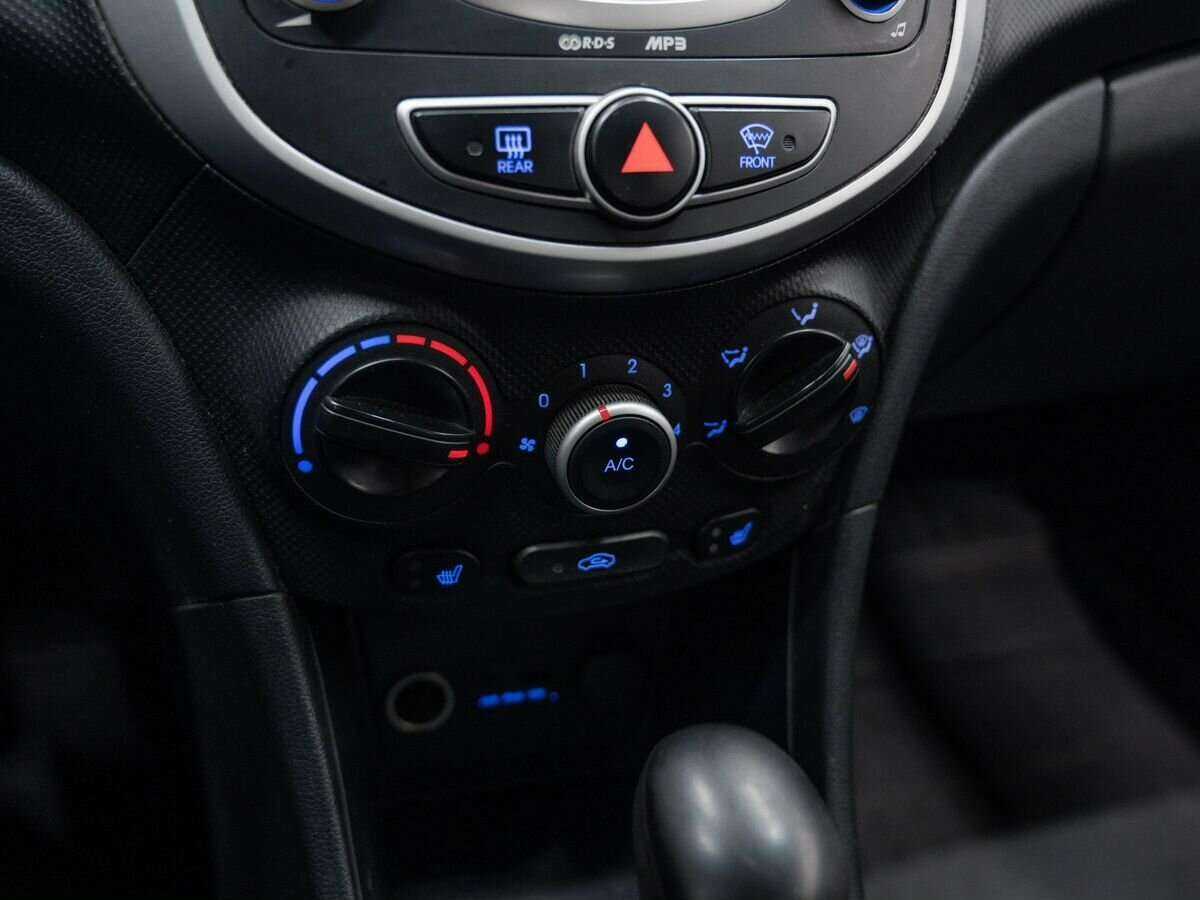 Hyundai Solaris 2012 года с пробегом. Фото: #18