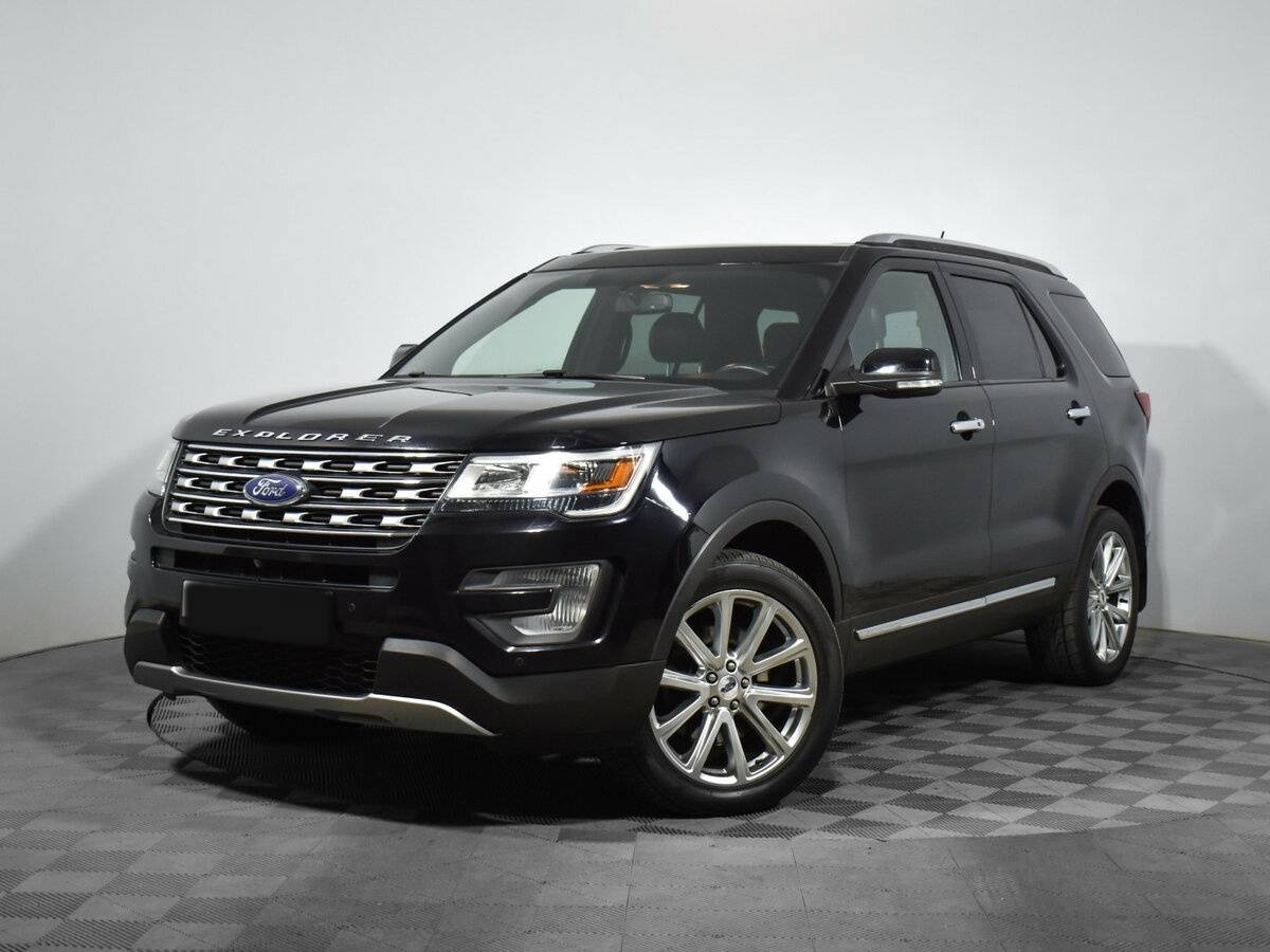 Ford Explorer 2016 года с пробегом. Посмотреть фото