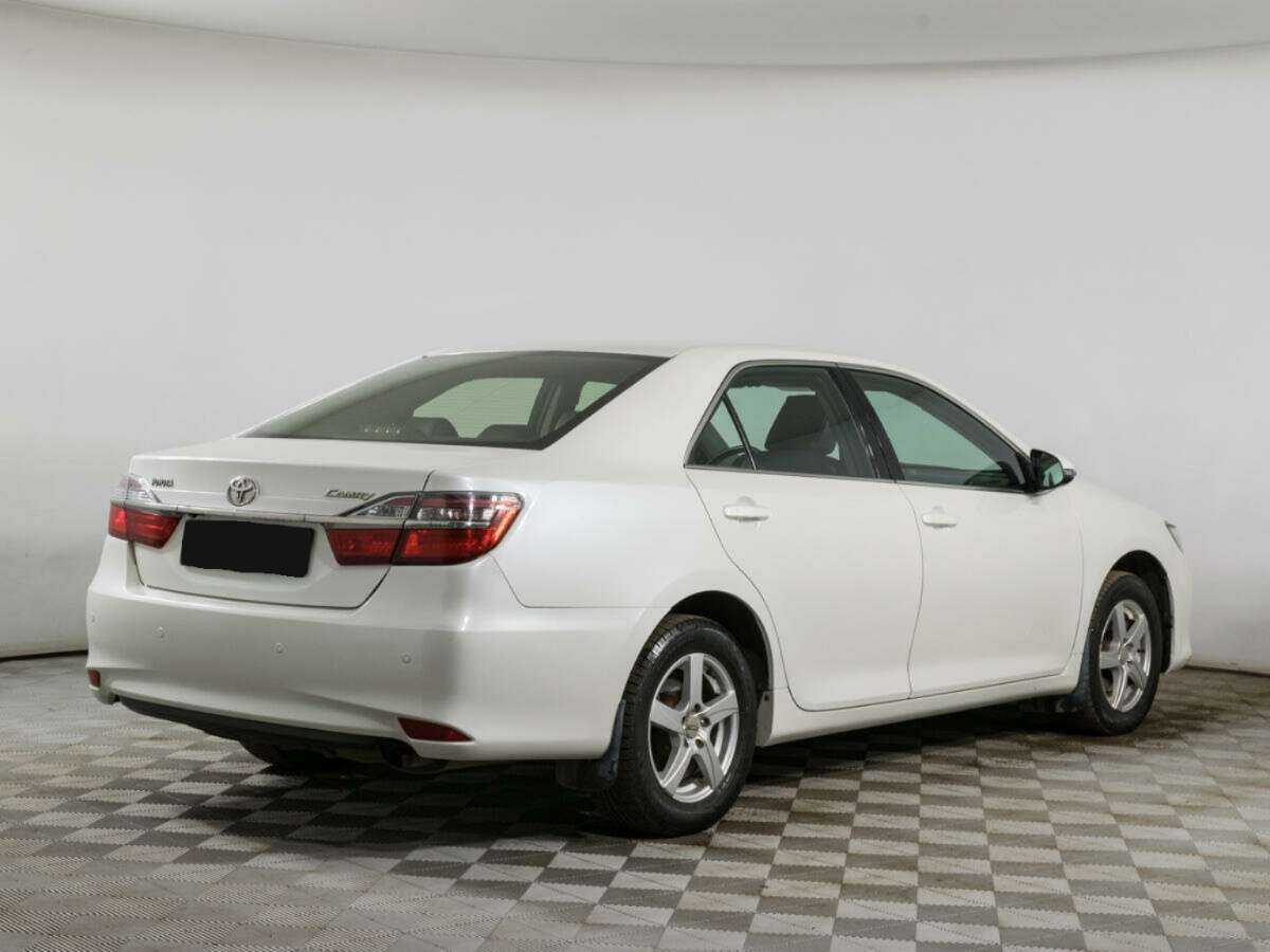 Toyota Camry 2016 года с пробегом. Фото: #4