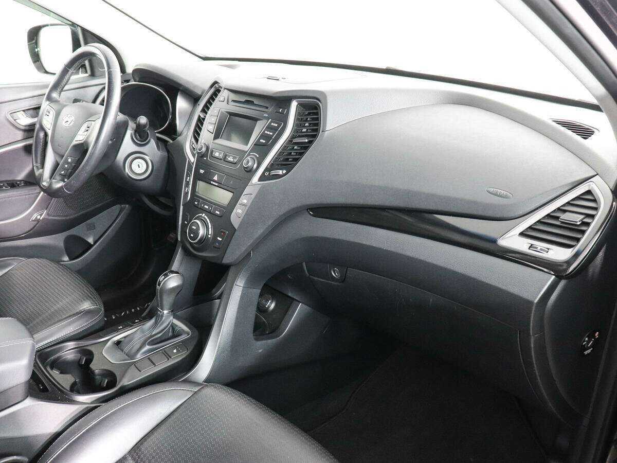 Hyundai Santa Fe 2012 года с пробегом. Фото: #9