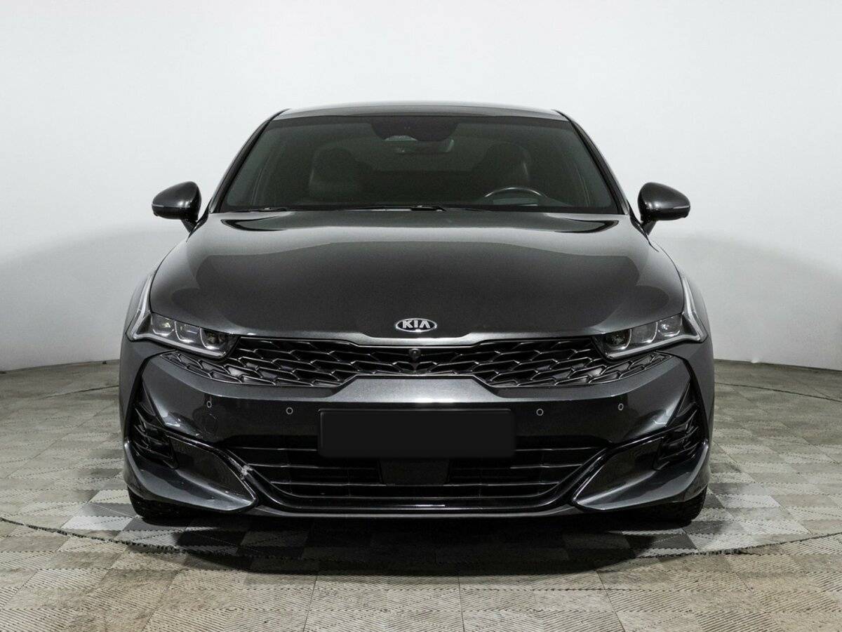 Kia K5 2021 года с пробегом. Фото: #1