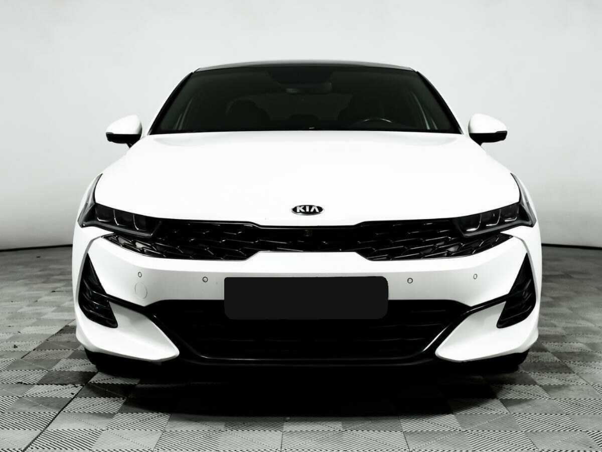 Kia K5 2021 года с пробегом. Фото: #1