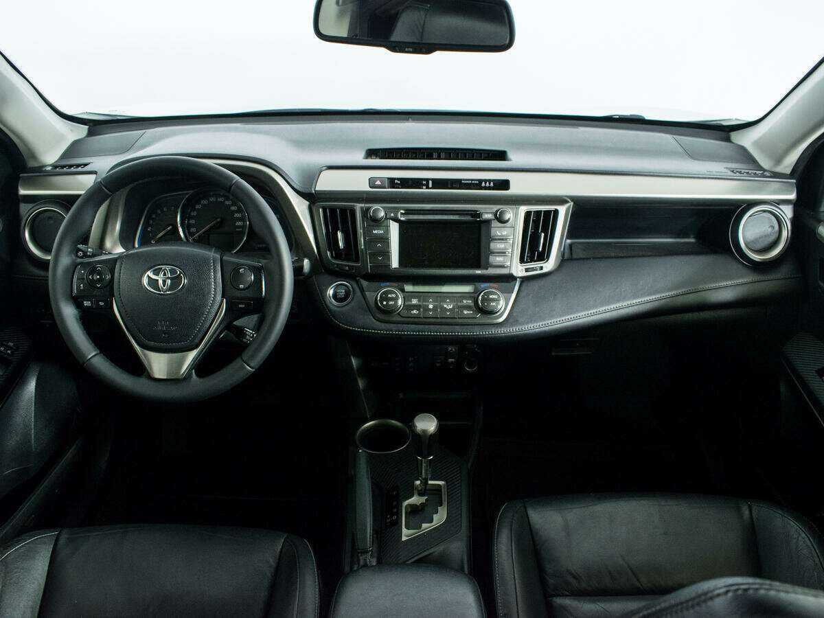 Toyota RAV4 2013 года с пробегом. Фото: #11