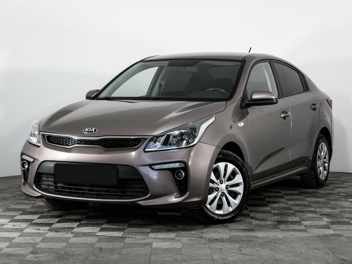 Kia Rio 2018 года с пробегом. Посмотреть фото