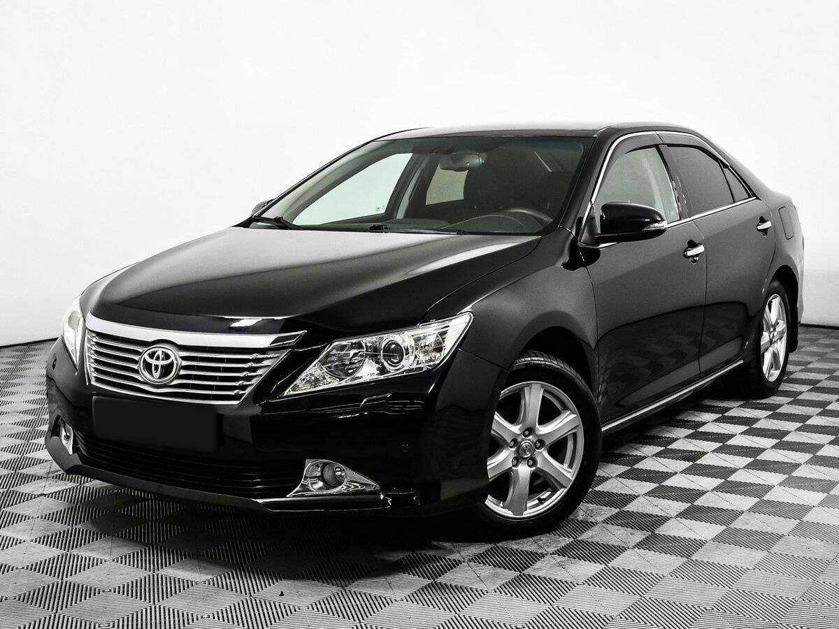 Toyota Camry 2012 года с пробегом. Фото: #0