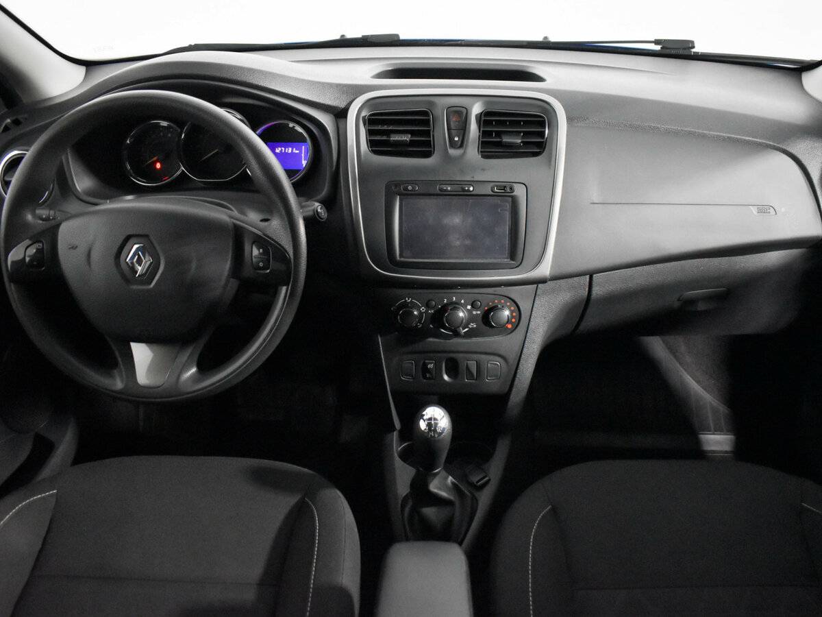 Renault Sandero 2018 года с пробегом. Фото: #12