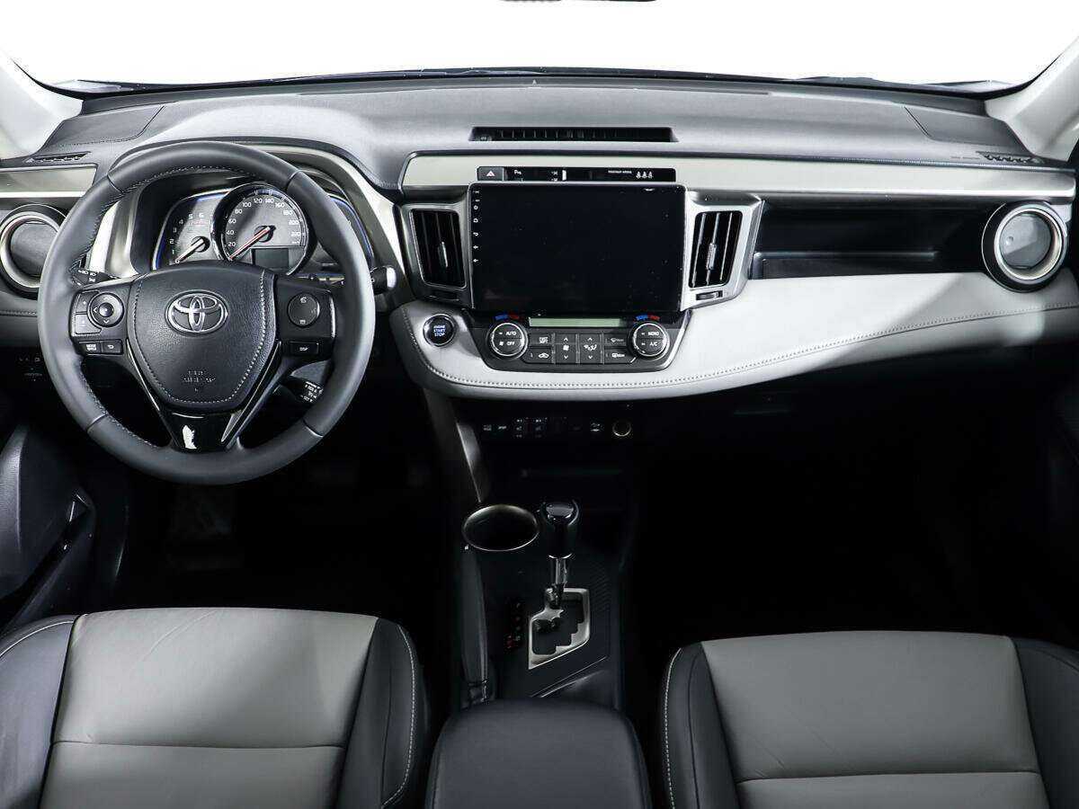 Toyota RAV4 2013 года с пробегом. Фото: #8