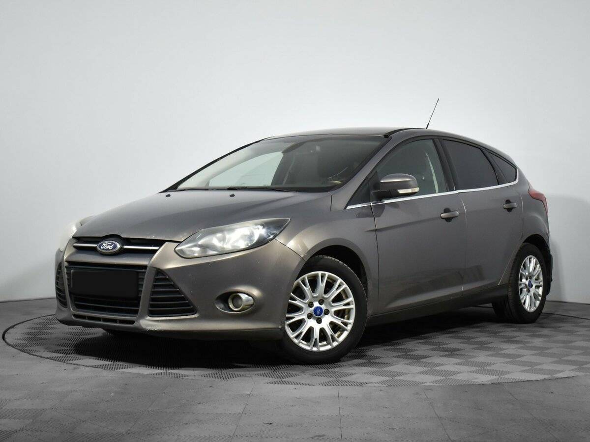 Ford Focus 2013 года с пробегом. Посмотреть фото