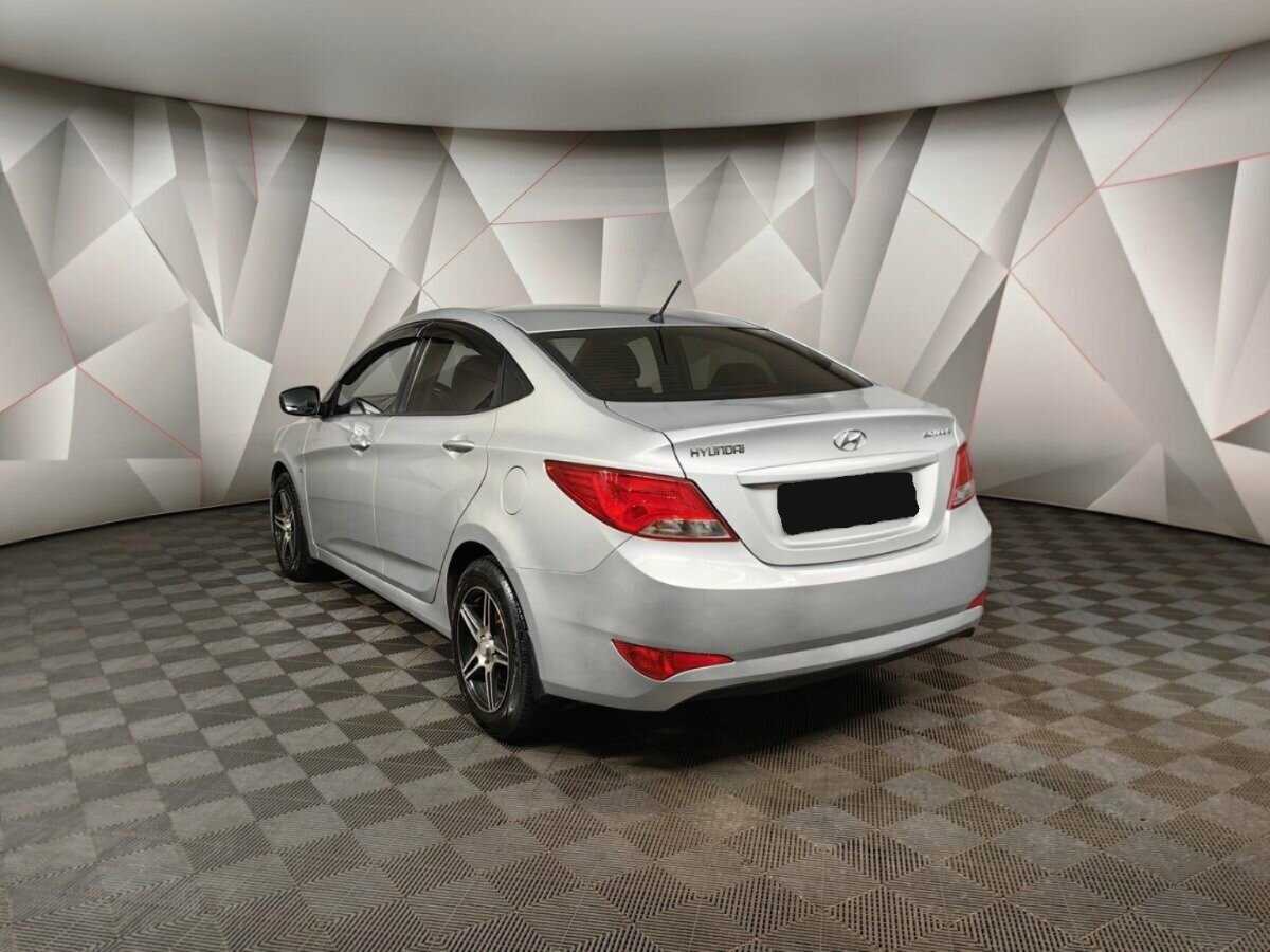 Hyundai Solaris 2015 года с пробегом. Фото: #3