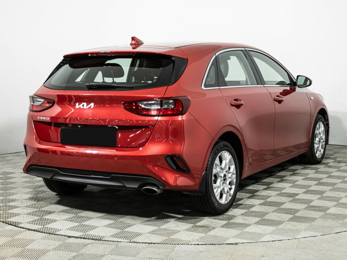 Kia Ceed 2022 года с пробегом. Фото: #4