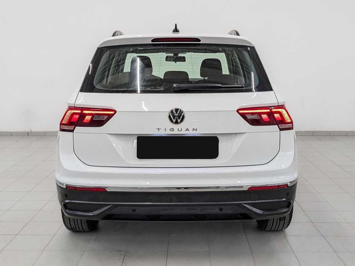 Volkswagen Tiguan 2021 года с пробегом. Фото: #5